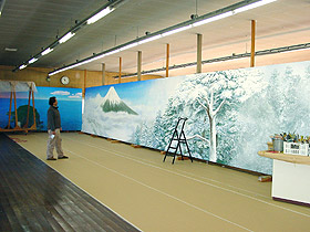 ���m�����Ŕ��\�u�l�G�̍��E���{�v����